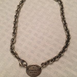 Vintage Tiffany & Co. Return to Tiffany necklace