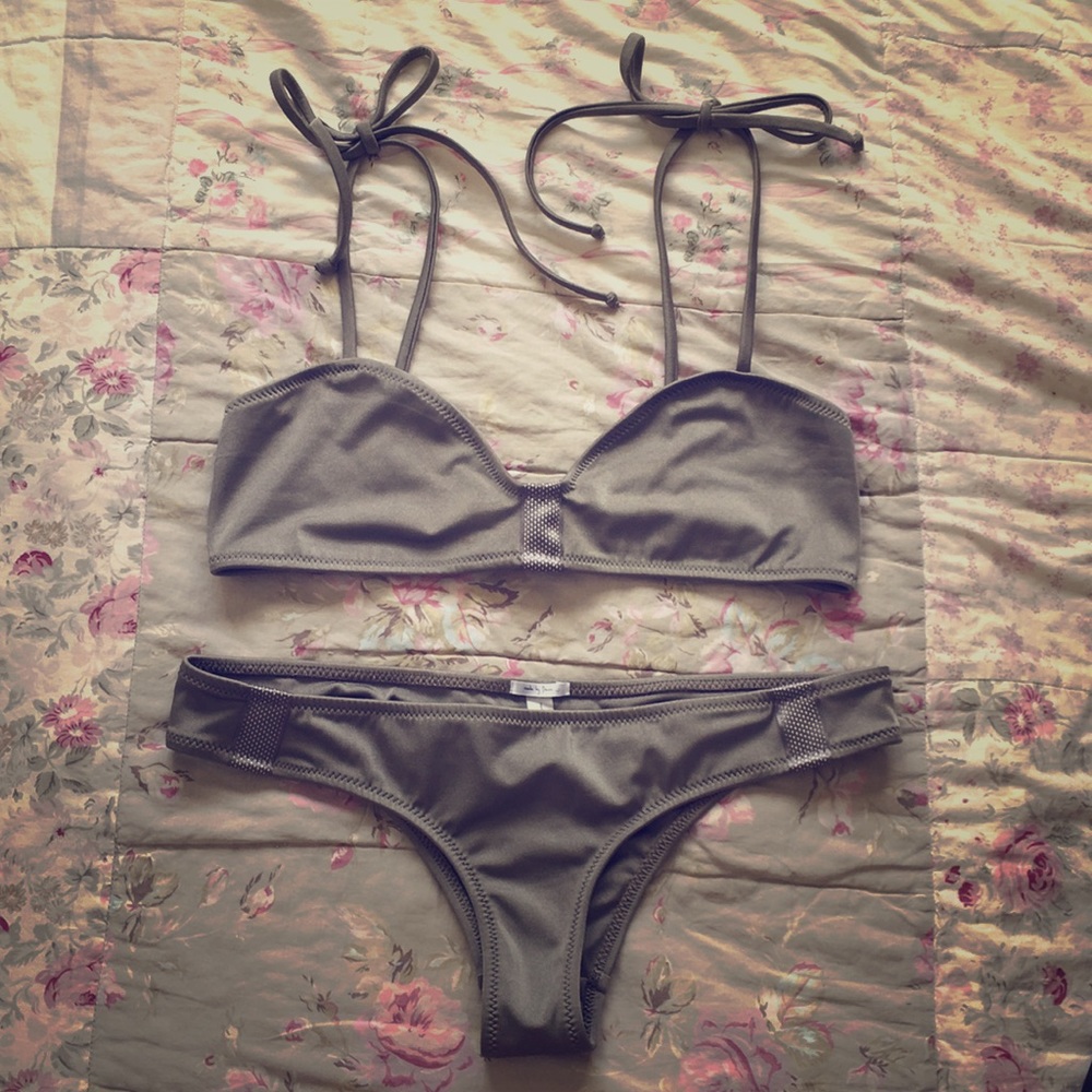 Two piece bikini set - reversible top - size L