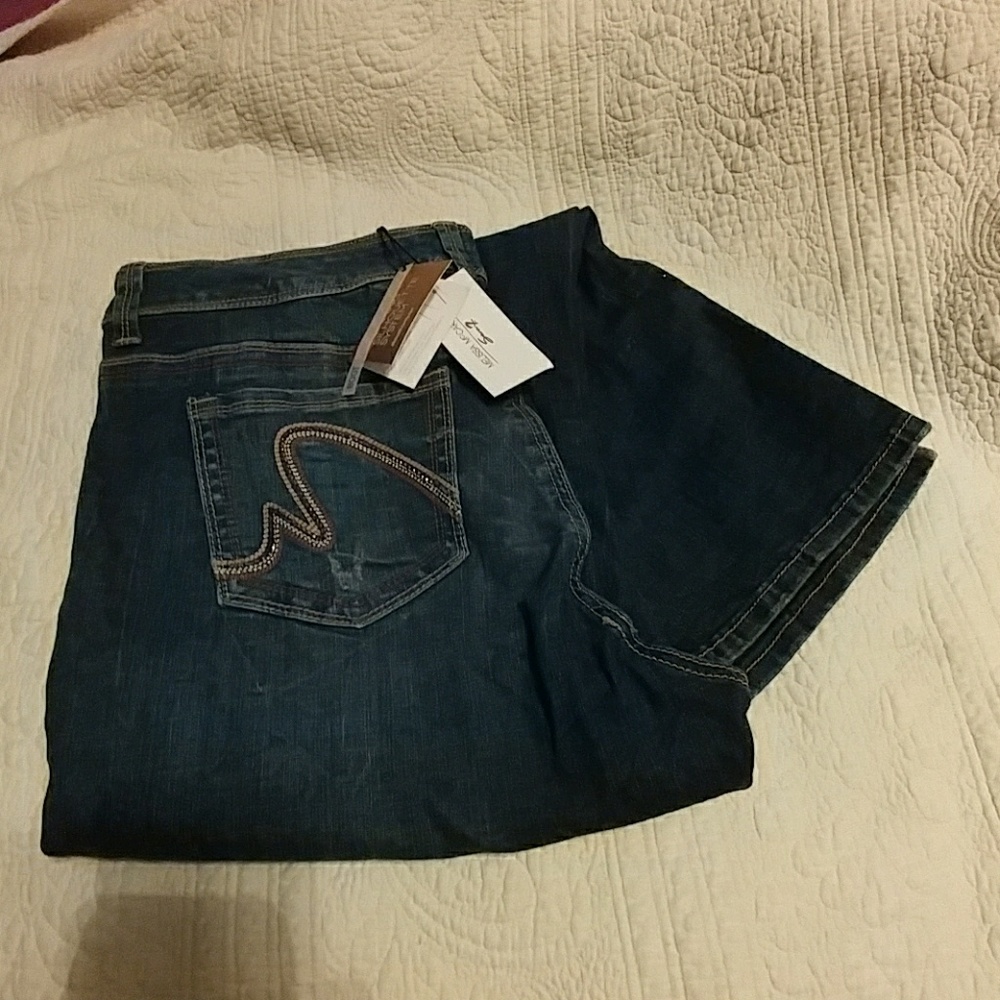 Brand New Melissa McCarthy Jeans