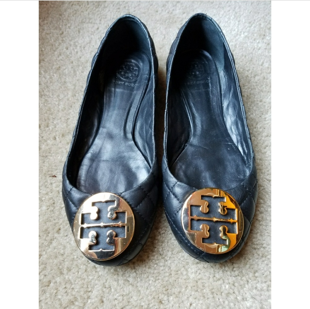 😍Flash Sale😍Tory Burch Quilted Leather 8.5 flats
