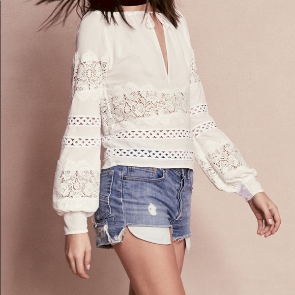 🆕 For Love & Lemons Ivory Hayley Crochet Blouse - Picture 4 of 5