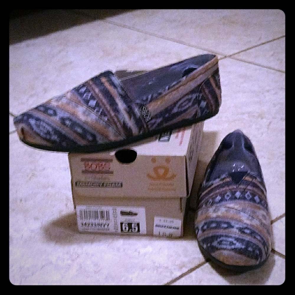 BOBS NAVY SHOES