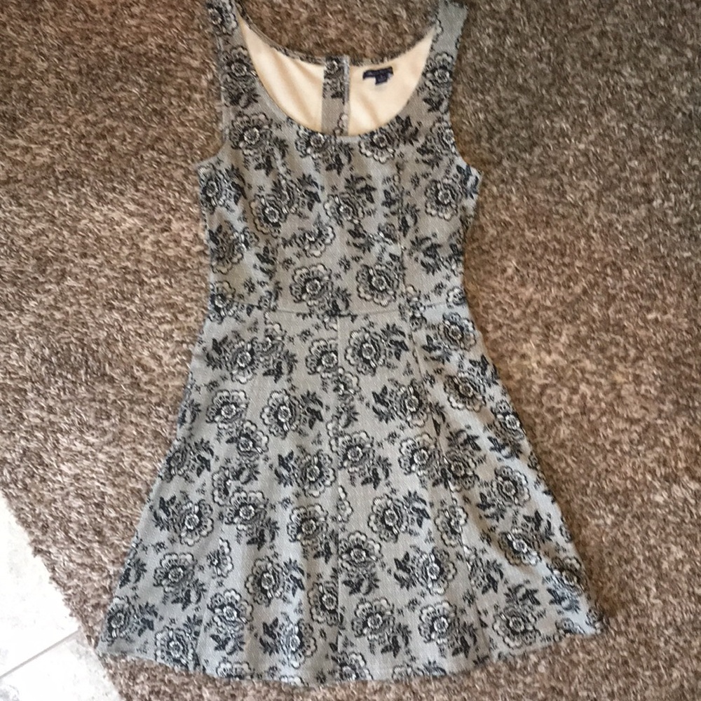 American eagle holiday dress