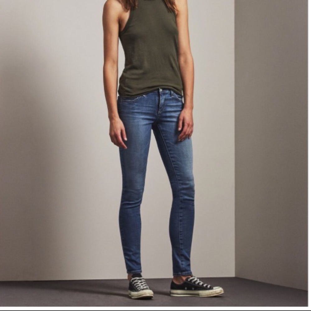 AG Adriano Goldschmied The Legging Super Skinny