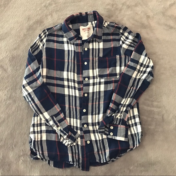 Worn once Plaid button down - Picture 1 of 2