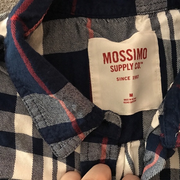 Worn once Plaid button down - Picture 2 of 2