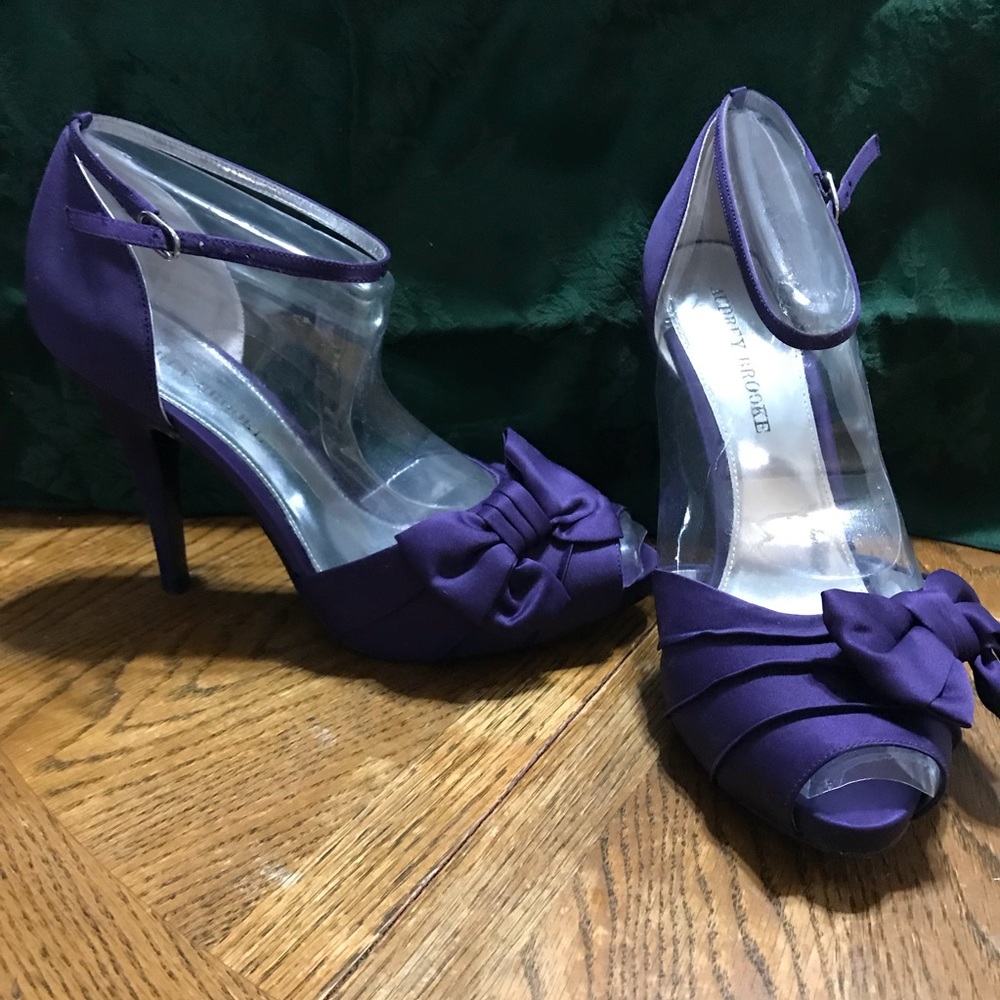 Audrey Brooke Earth Grape Luster