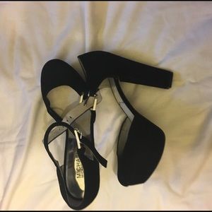 Michael Kors Black Suede 4 1/2 Inch Heels
