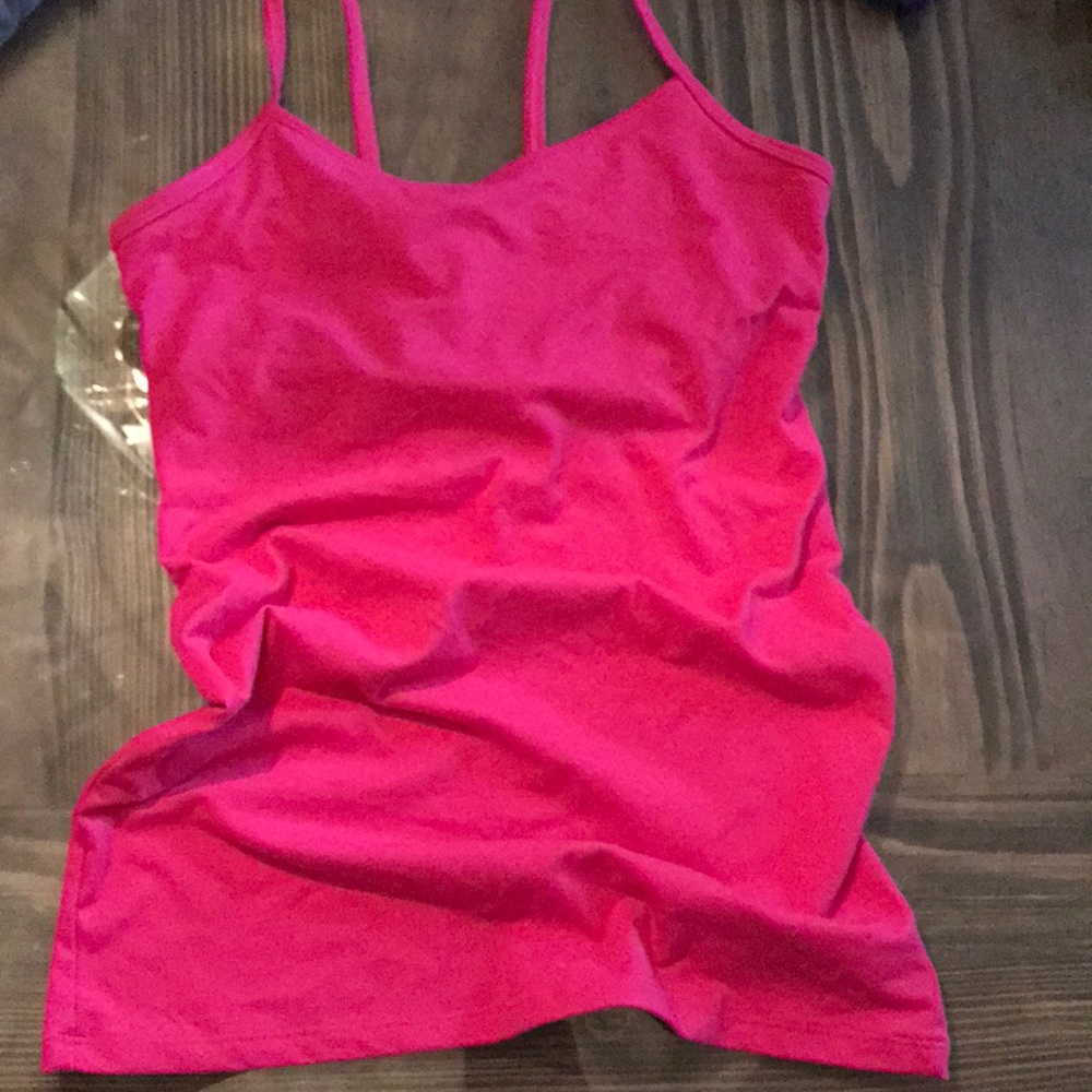 VS workout shirt