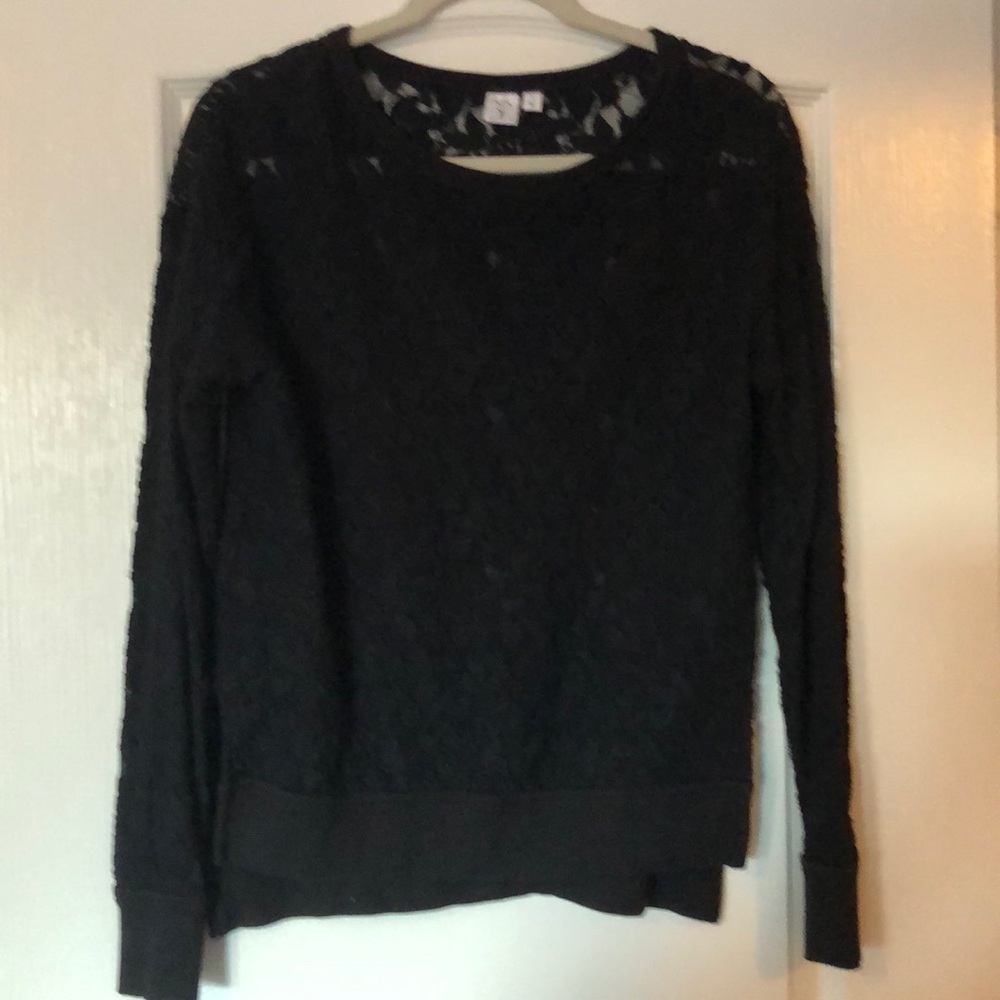 Lightweight sweater