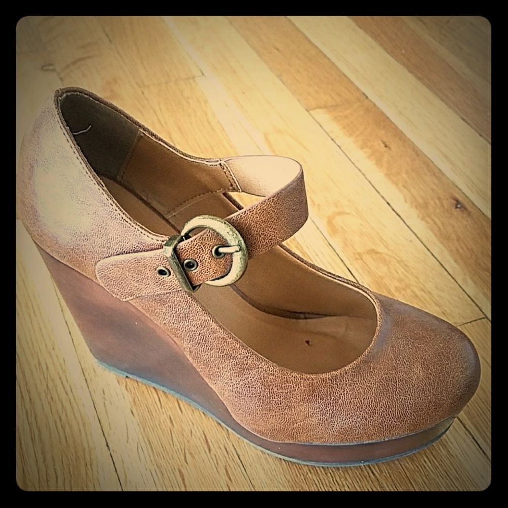 Soda Tan Faux Leather Wedges