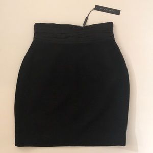 Brand new authentic Elie Tahari Pacey skirt