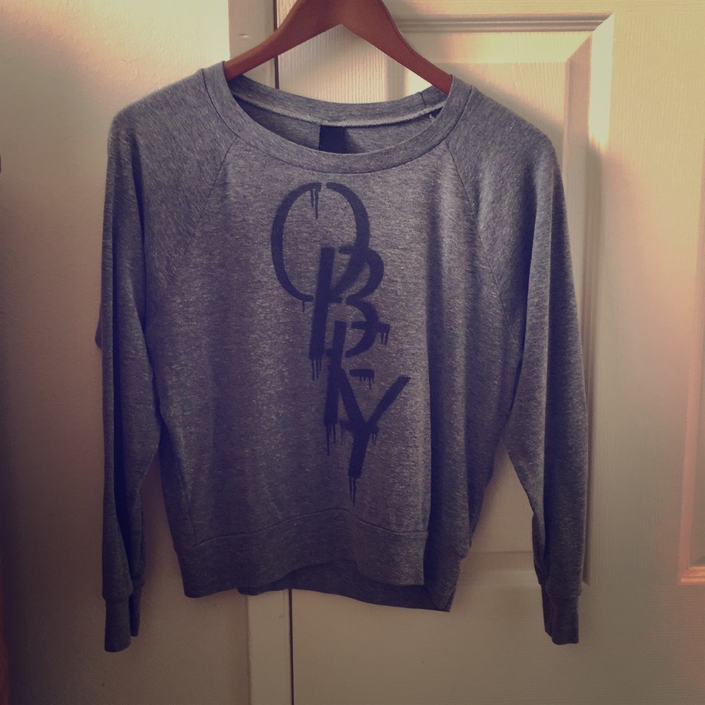 Long sleeve gray Obey sweatshirt - size S