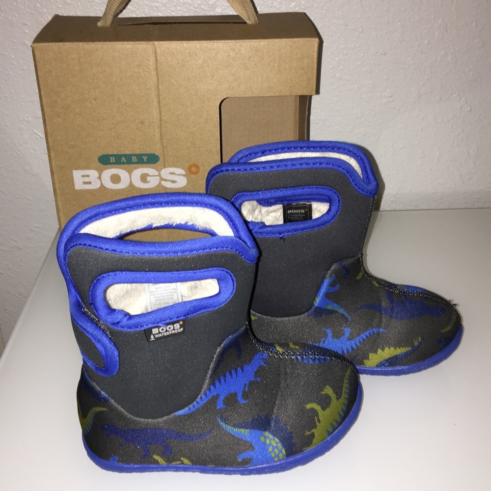 Walker Bogs Dinasour boots