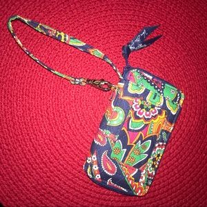 Vera Bradley Bags - Vera Bradley Wristlet Wallet Vera Bradley Bags - Vera Bradley Wristlet Wallet