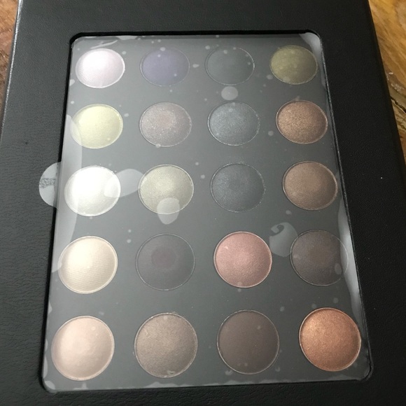 Pressed Pigments Makeup Artist Palette - Picture 4 of 4