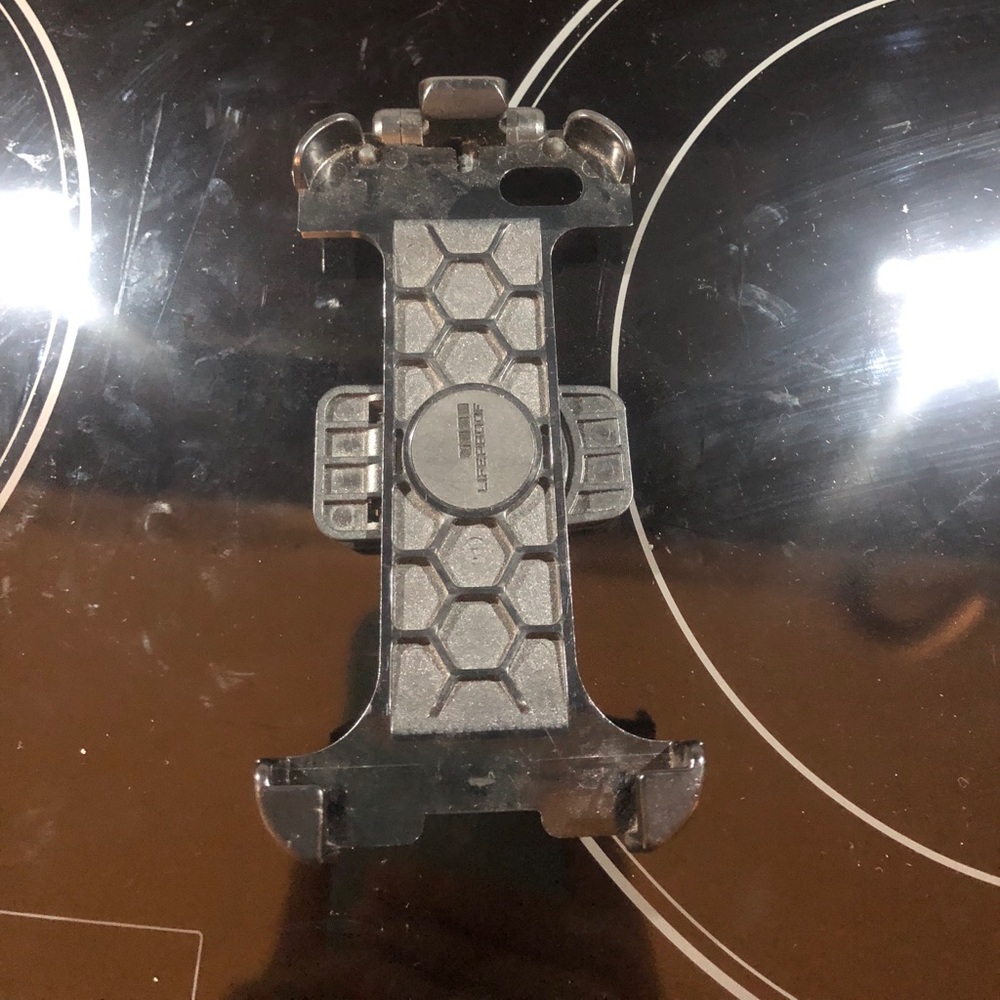 iPhone 5 lifeproof belt clip