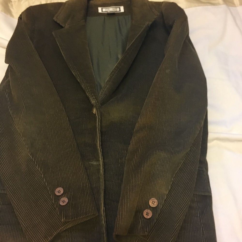 D&H Brand Olive Green Corduroy Blazer.