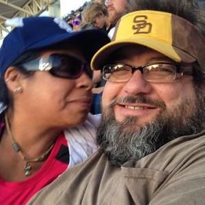 Meet your Posher, Helida