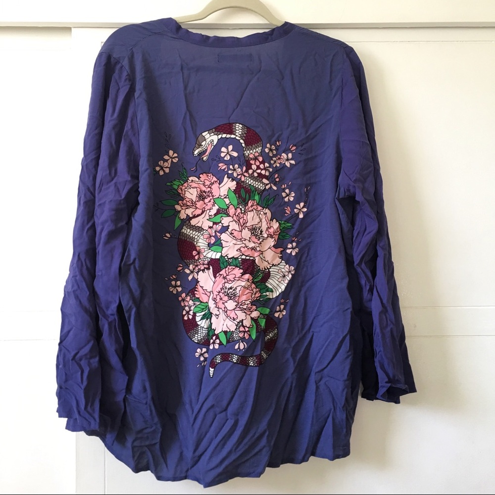 Blue Kimono w/ Snake graphic | CottonOn