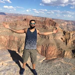 Meet your Posher, Jonathan