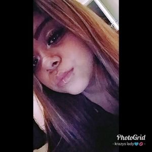 Meet your Posher, Gabriela