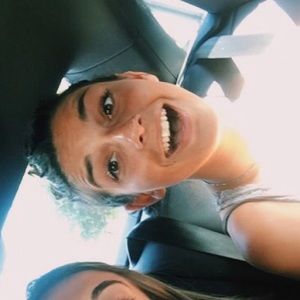 Meet your Posher, Camilla