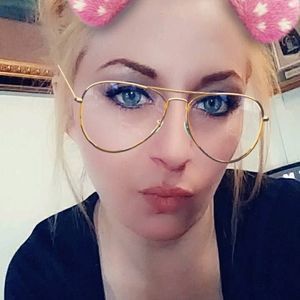 Meet your Posher, Jackie