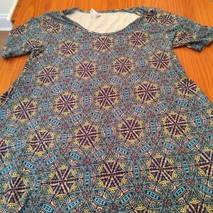 Lularoe perfect tee