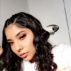 Meet your Posher, Karla