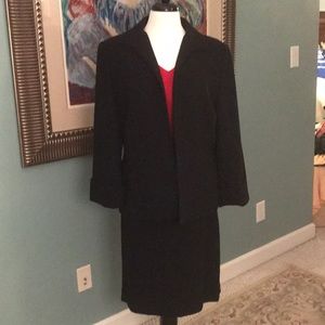 ** FINAL PRICE** AMANDA SMITH JACKET AND SKIRT