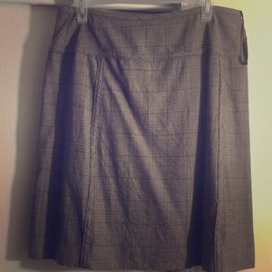 Anne Klein brown plaid lined pencil skirt