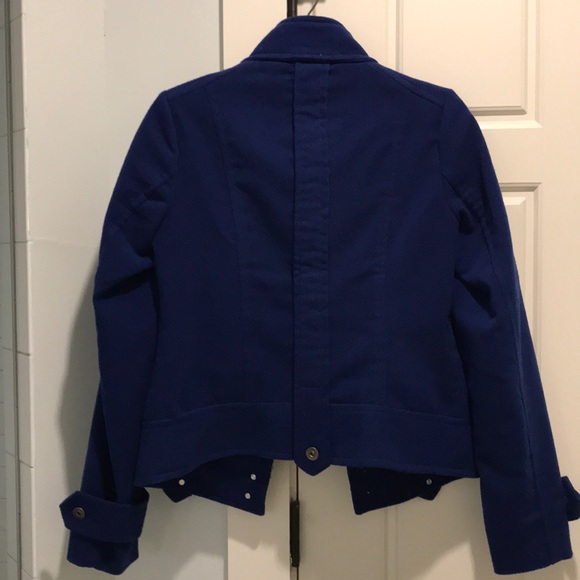 Blue Jacket - Picture 3 of 3