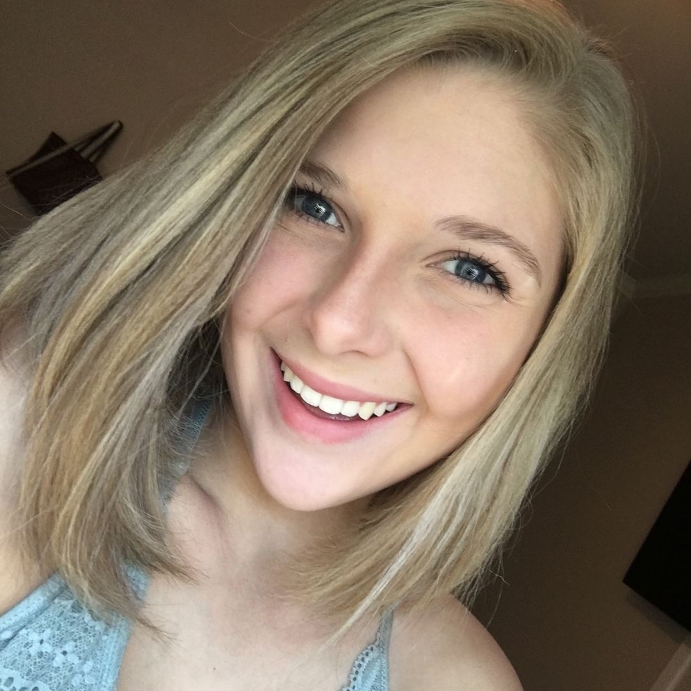 Meet your Posher, Makenzie