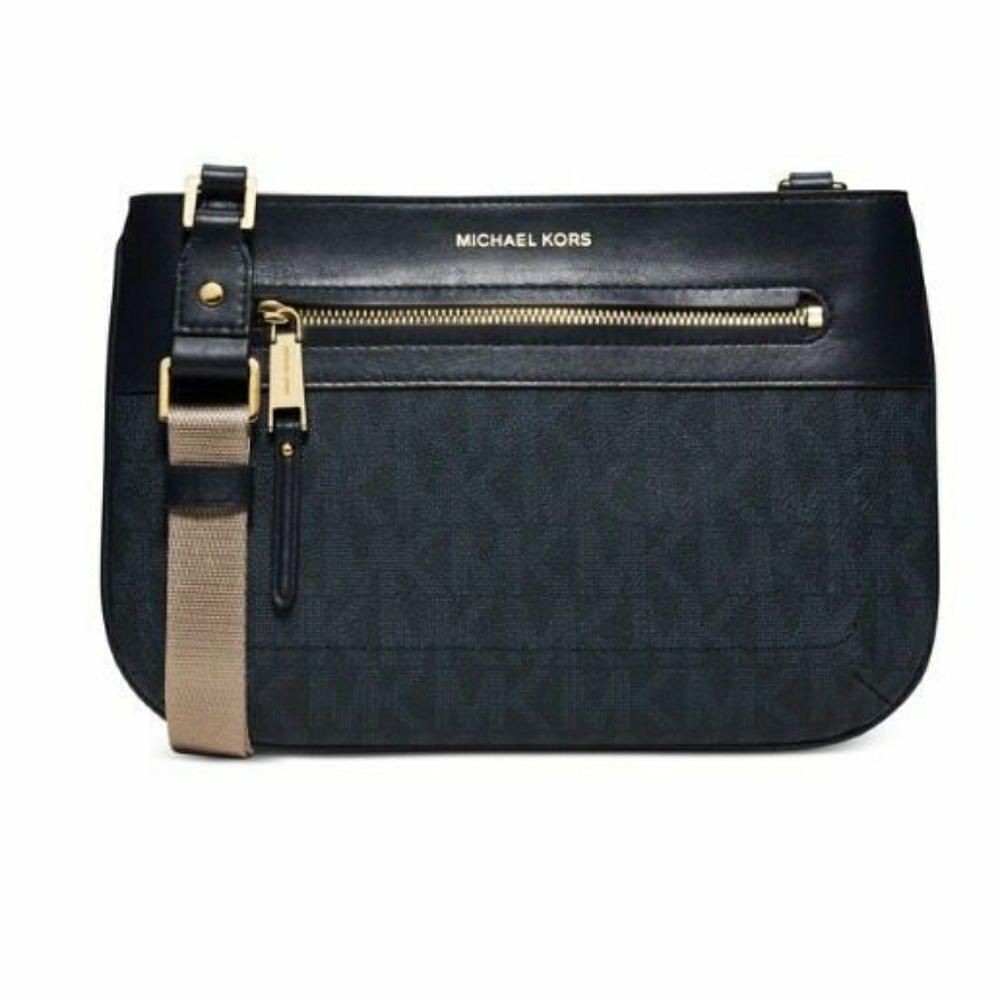 NWT Michael Kors Jet Set Sport Crossbody Bag