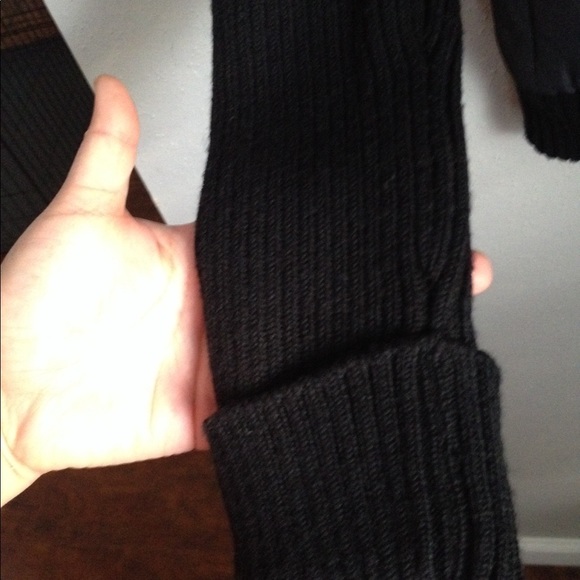 BCBG puffy jacket like new!! Make an Offer - Picture 7 of 8