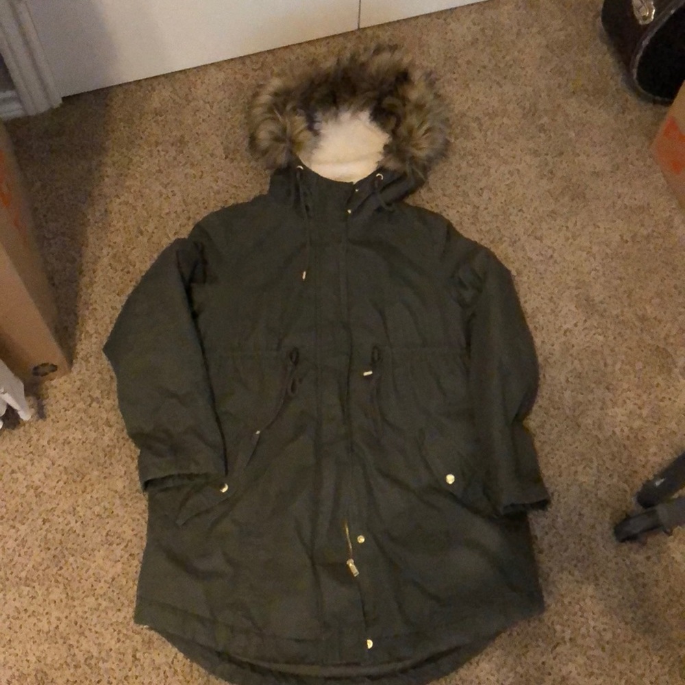 Maternity coat
