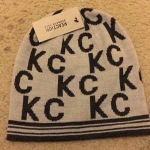 Brand new Kenneth kole hat