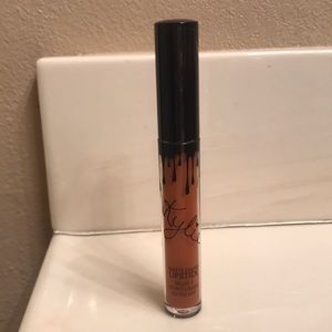 Kylie Cosmetics Pumpkin Matte Liquid Lipstick