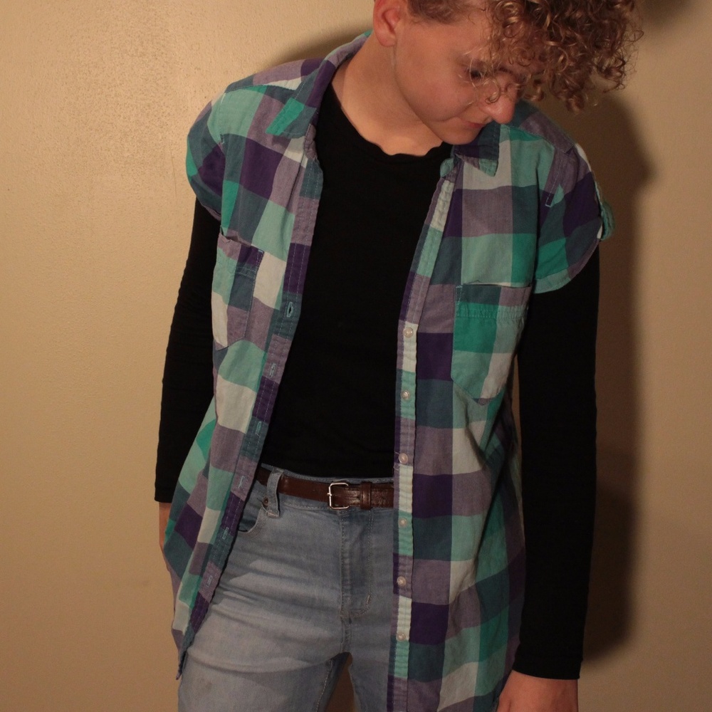 Short sleeve purple and green flannel in Women's