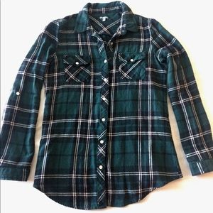 💚Fitted Green Flannel💚