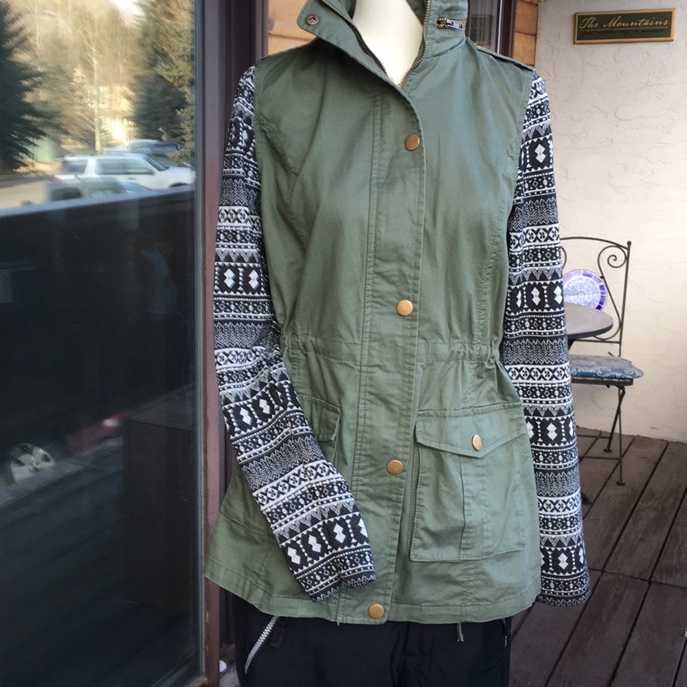 Adorable fall coat from Stitch Fix - Picture 6 of 7