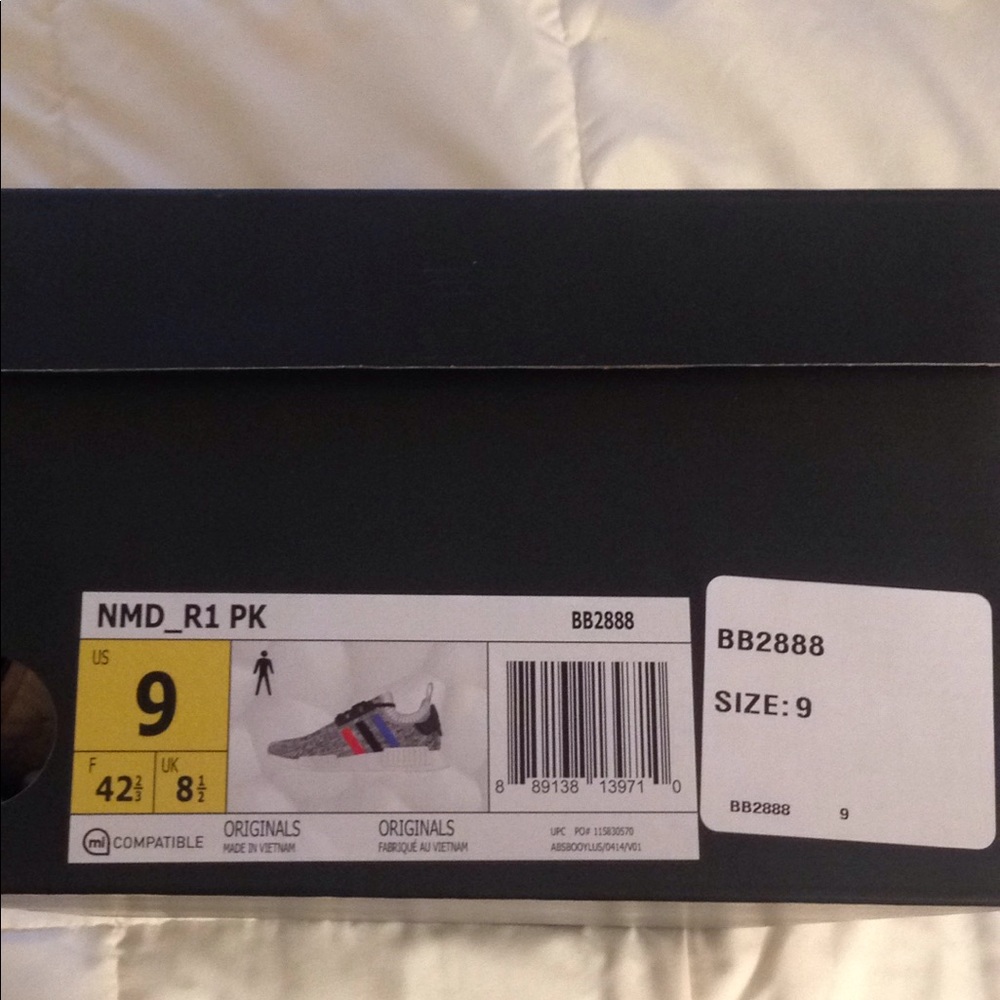 Tricolor NMD R1 Primeknit (Grey)