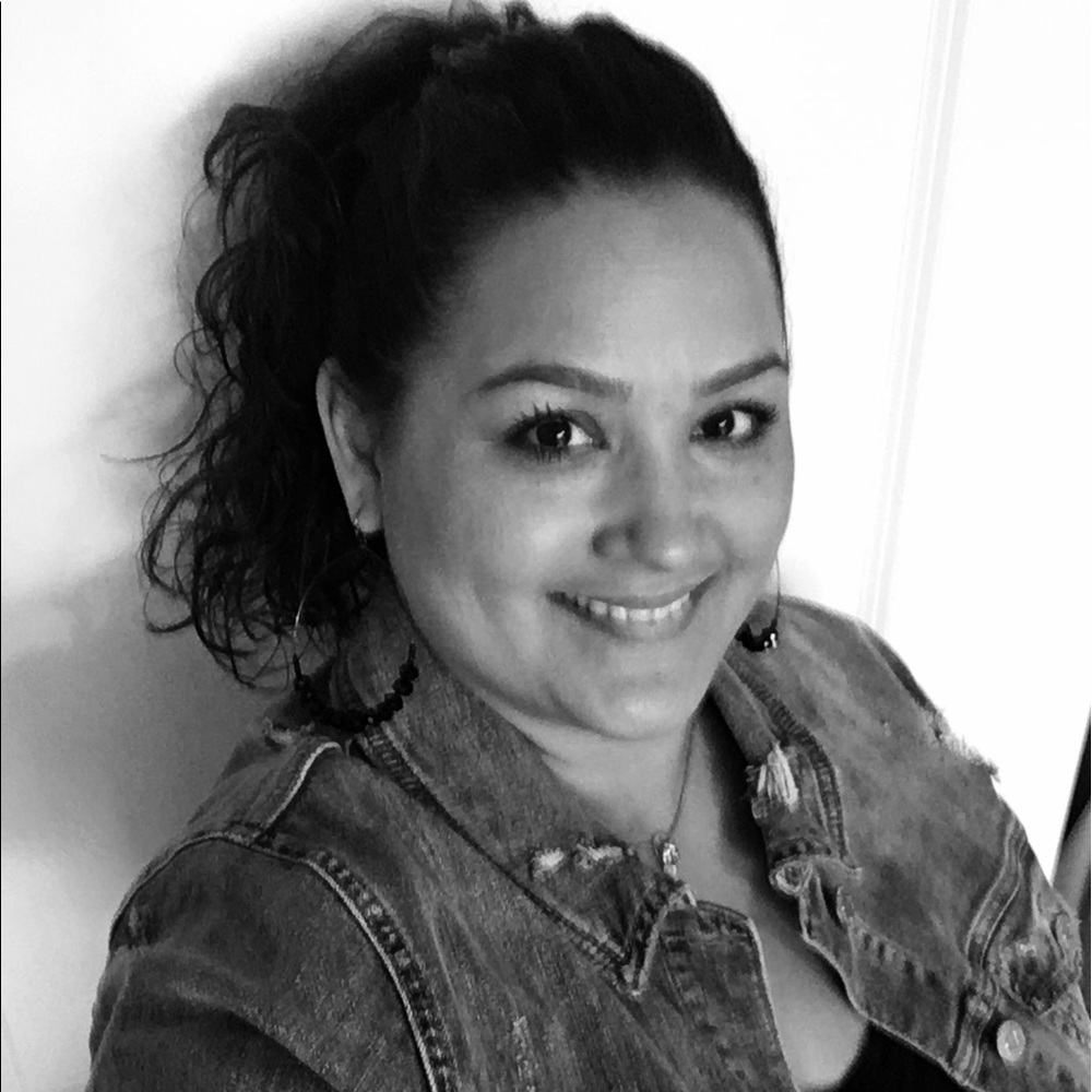 Meet your Posher, Victoria