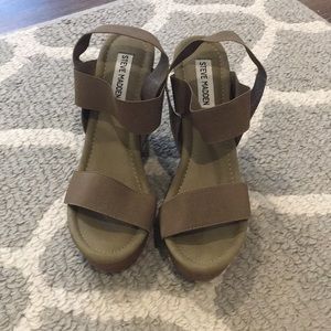 STEVE MADDEN WEDGES