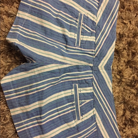 Blue Striped Guess Shorts size 26 - Picture 2 of 3
