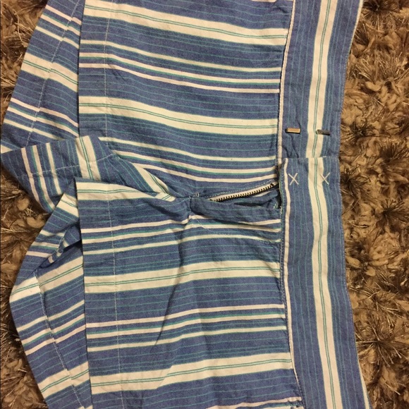 Blue Striped Guess Shorts size 26 - Picture 1 of 3