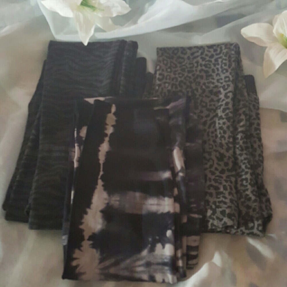 [SOLD] Leggings