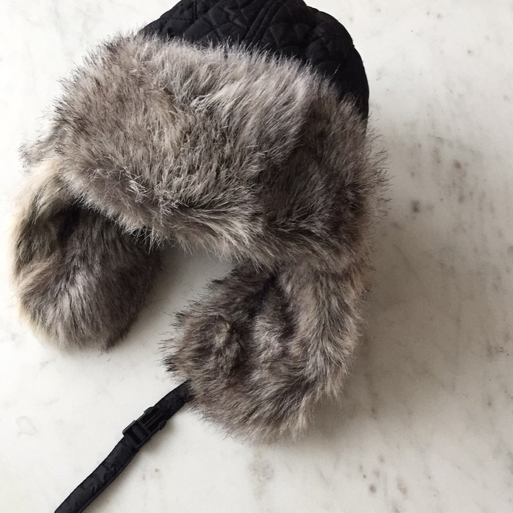 Fur hat