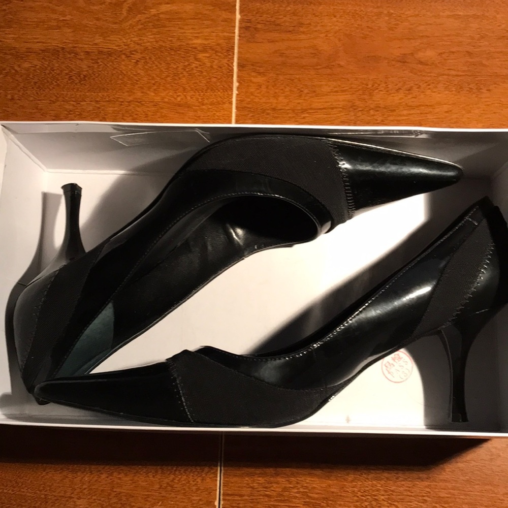 Nine West Black Heels - Picture 5 of 5